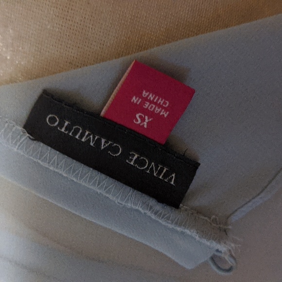 Vince Camuto Light Powder Blue Soft Sleeveless Top - Picture 3 of 4